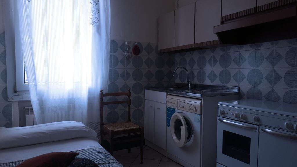 Bed and Breakfast Stazione Centrale Болонья Экстерьер фото