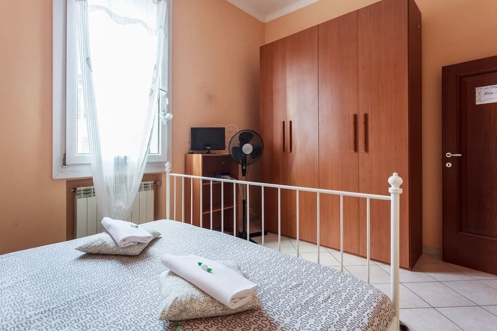 Bed and Breakfast Stazione Centrale Болонья Экстерьер фото