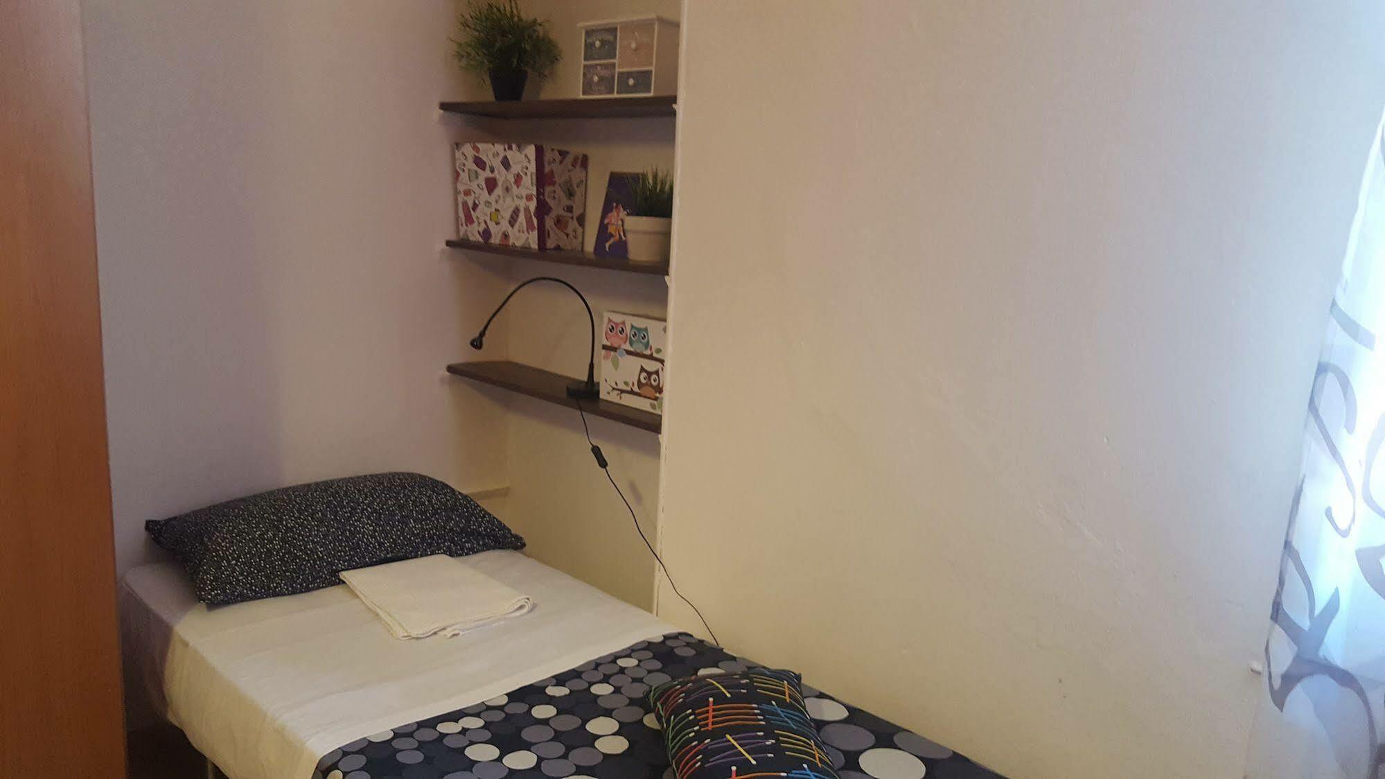 Bed and Breakfast Stazione Centrale Болонья Экстерьер фото
