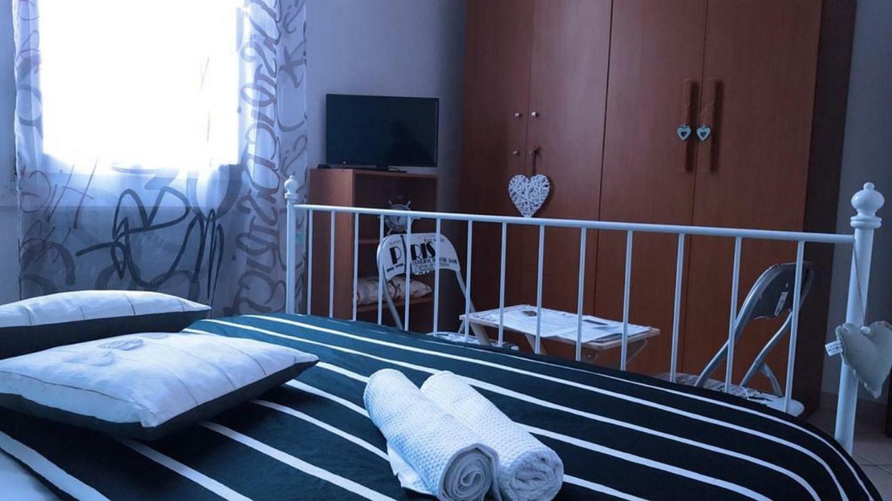 Bed and Breakfast Stazione Centrale Болонья Экстерьер фото